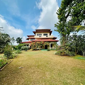 Homestay The Views - 360 Mountain View, Kandy
